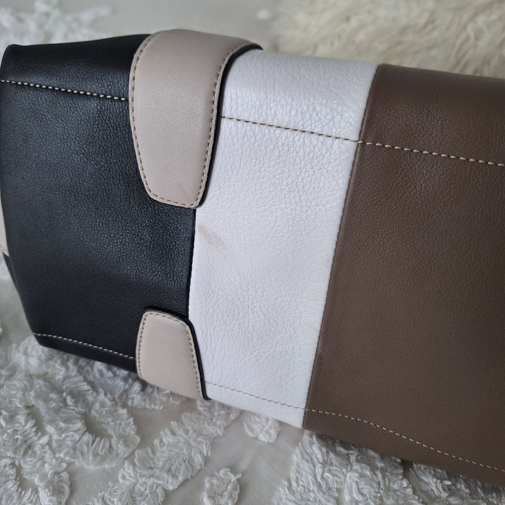 Coach Color Block Black, White, Brown, Leather Purse, Bowling Bag - Picture 15 of 16